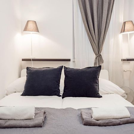 Modern Westend Citycenter Home Budapest Luaran gambar